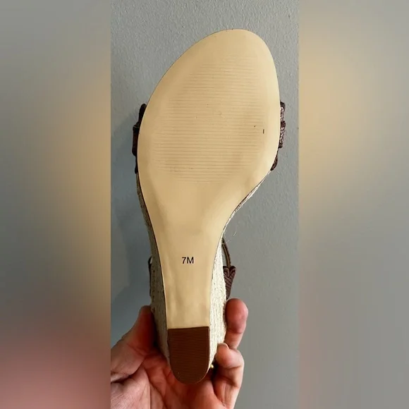 Talbots Brown Wedge Sandals with Scalloped Straps - Picture 3 of 6